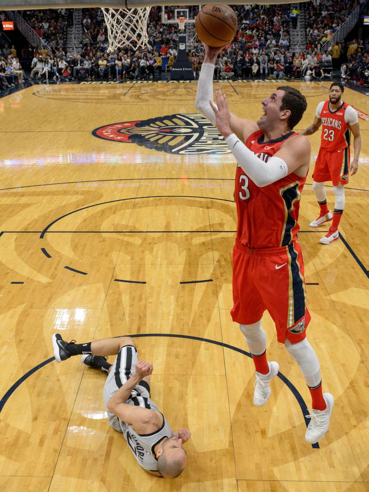 no.pelicansspurs.041218.004